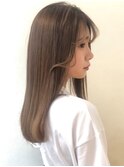 ライトで明るい印象に
