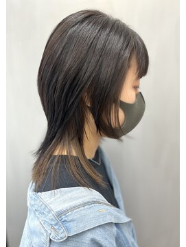 トップヘアー 中庄店(TOP HAIR fuapua) ウルフカット×インナーカラー【りり】