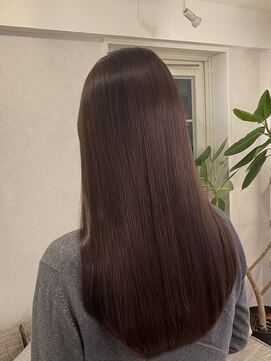 フォルメージ(formage) ワンカラーグレージュ【福岡佳祐】