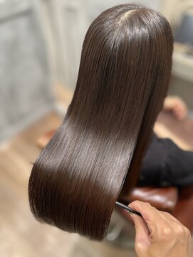 ライフアンド 浦和(LIFE&) 髪質改善ヘアエステ/縮毛矯正/ストレート/イメチェン/フェミニン