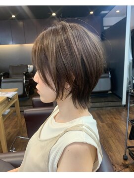 レイラバイアフロート 吉祥寺(Lila by afloat) 【畑中正敏】丸みショート/小顔ショート/ひし形ショート