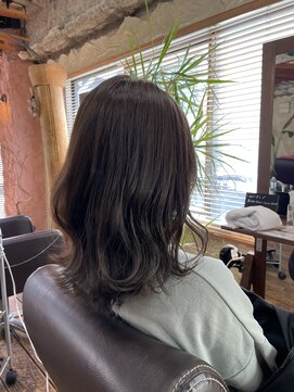 ロッソバイアルター 鎌取(ROSSO by aL-ter) 【美髪/ピンクブラウン/切りっぱなしボブ】千葉香奈