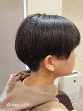 ドラマチックヘア 川鶴店 ハンサムショート