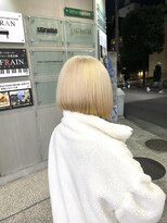 ブルー 盛岡店(BLUE)&nbsp;黒髪/グレーベージュ/レイヤーロング/前髪パーマ