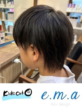 エマヘアデザイン(e.m.a Hair design) キッズカット