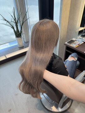 ヘアーメイクチック(HAIR MAKE CHiC) グレーベージュ