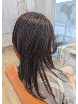 R ヘアーアンドメイク 立野店 ハイレイヤーカット
