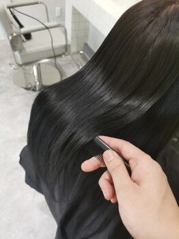 イッチ(itti)の写真/【圧倒的素髪の美しさに感動】美髪のプロが厳選！通うほどに強く、美しくなる髪質改善特化サロン◎
