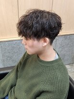 ニアウ 伊勢崎連取店(Niau)&nbsp;MEN’S HAIR/サーフカール/刈り上げセンターパート/ツイスト