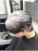 ホワイトカラーエンドカラーセンターパート