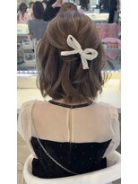ヘアセットサロン イリス(IRIS)&nbsp;ふんわりフェミニンボブハーフアップ