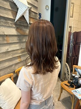 ルチア ヘア ステラ 京都店(Lucia hair stella) 顔周りミディアムレイヤーカットハッシュカット韓国京都河原町