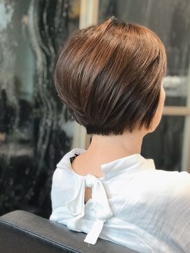 ディオ アンド ルーチェ アット(Dio&Luce at.) 【Dio Azabu】30代 40代 50代 ショートボブ&イルミナサファリ