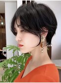 アースカラーとショートパーマの似合わせカット