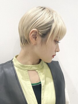 トルネード(TORNADO) 外国人風ショート ホワイトベージュ マッシュショート t1222