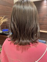 ジャム(Jam)&nbsp;切りっぱなしボブ×透明感グレージュカラー★中村大輔