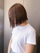 アンバースデー(UNBIRTHDAY)&nbsp;コンパクトボブ/ツヤ透明感外ハネ切りっぱなしボブ【HIYORI】