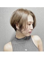 エストアール フクオカ 福岡博多店(est-r. Fukuoka)&nbsp;博多/ショート/くびれショート/ベージュ/アディクシーカラー