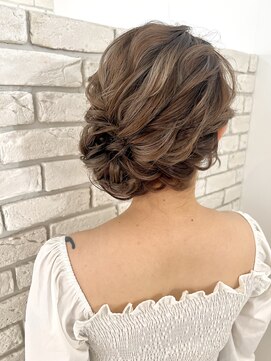 メイリリー 名駅店(May lilly) サイドアップ