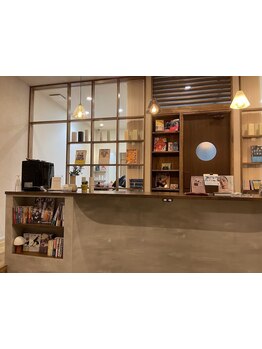 マンツーマン施術で唯一無二のデザインをご提供◎贅沢な時間をお過ごしください♪活泡泉/骨格修正カット