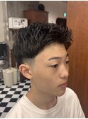 スパイキーショートブルーブラックフェザーパーマサーフカールY