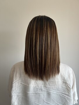 ケルン 梶が谷駅前 ハイライト　髪質改善ストレート