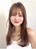レイヤーカットミディアムレイヤー顔周りレイヤーハッシュカット