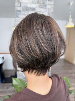 骨格や髪質を見極め、トレンド×似合わせデザインカットで再現性◎お手入れも簡単にキマるスタイルに♪