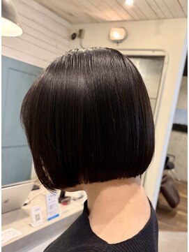 顎ラインボブ×艶々黒髪