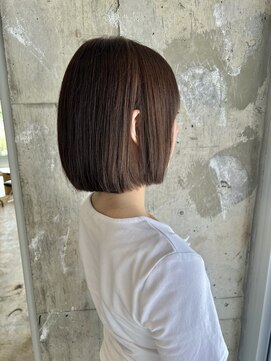 ピーロ(piilo) ボブ/グレージュ