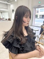 ニュイアン(nuian) グレージュカラー