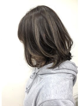 トルネード(TORNADO) ハイライトグレージュロブ