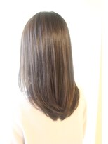 レウナ 外苑前(Reuna)&nbsp;【３０代・４０代・５０代】大人の女性に人気のレイヤーロング