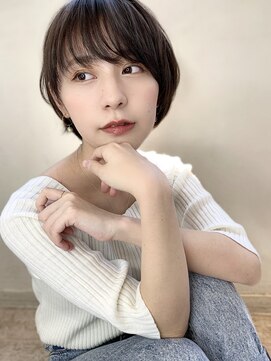 マリアバイアフロート(Maria by AFLOAT) 暗髪カラーでイメチェン！小顔なスリークボブ　セシルカット