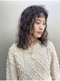 重めミディアムボリュームパーマ