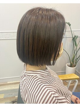 アトリエ タキ(atelier.taki) 大人のミニボブ/透明感カラー/垂水