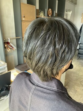 トリニティ(trinity) 赤み抹消・アッシュ・グレー・マット・オリーブ[豊見城・糸満]