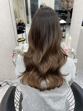 ロンド マーレ 天神大名店(Lond mare) 韓国風小顔カット　顔まわりレイヤー　韓国ヘア　前髪　くびれ髪