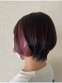 インナーカラーがかわいいショートヘア