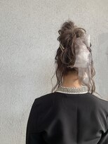 お団子変形アレンジリボンがおしゃれ【佐久間】