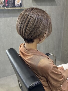 ラック(LUCK) カール/セミディ/シアーカラー/姫カット/船橋