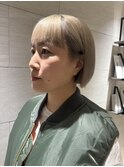 ハイトーンミニボブ