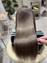 ジーナ 渋谷本店(Zina)&nbsp;ハイトーンでも艶々抜群"グレージュカラー"『Shion』