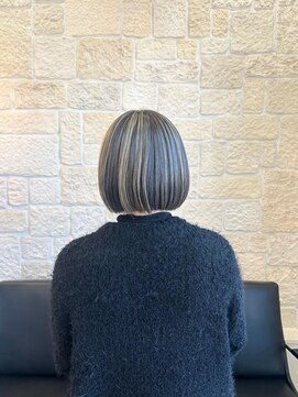 ヴァン カウンシル 川口店(VAN COUNCIL) 大人かわいい丸みボブ Wカラー アッシュ#2