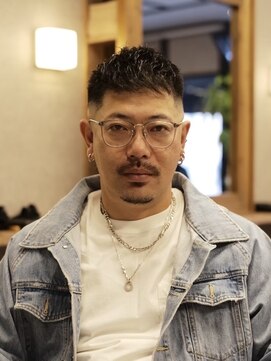 スター(STAR) ベリーショート×フェード｜男前ヘア