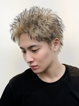 アイトーキョー 福岡(AI TOKYO) スパイキーショート[天神駅]