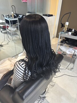 シャンプーボーイエイムス(SHAMPOO BOY aims) 黒髪ロング