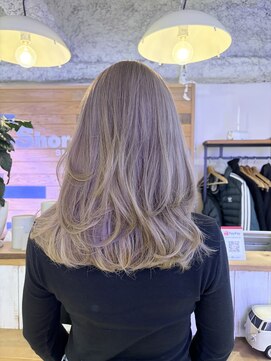 リノショアーズ ショウナン 辻堂店(RinoShores SHONAN) layer × white beige