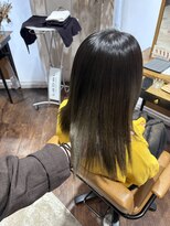 アヴァンスアンス 広島袋町店(AVANCE.ens)&nbsp;グラデーションオリーブカラー
