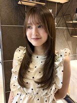 クーラ オモテサンドウ(Cura Omotesando)&nbsp;【Cura表参道】酸性ストレートロング・顔周りレイヤー